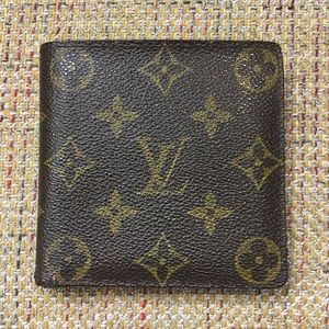LOUIS VUITTON Monogramed Bifold Vintage Wallet Authentic CA0092